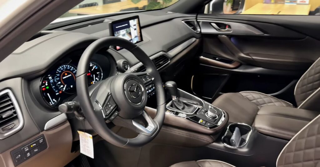 2024 Mazda CX-9 interior