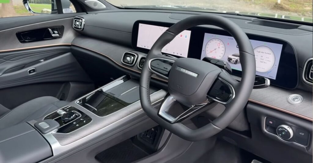 Jaecoo J8 Interior