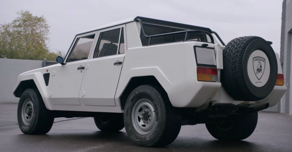 Lamborghini LM002