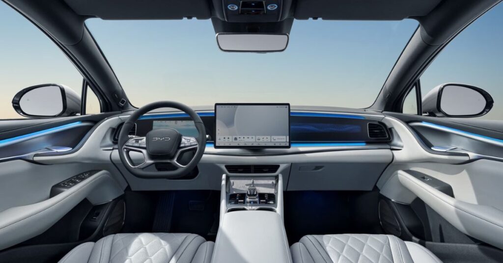 BYD Sealion 7 interior