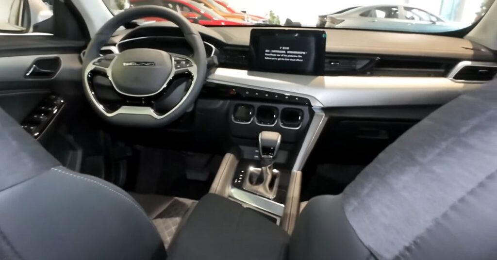 BAIC X35 2025 interior